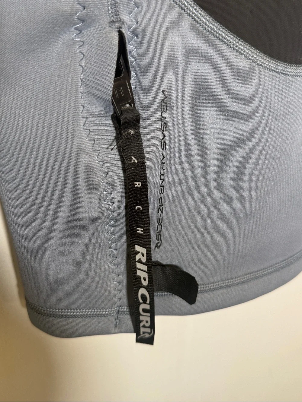 Rip Curl Men's Black, Gray & Orange Long Sleeve Swim Rash Guard Medium